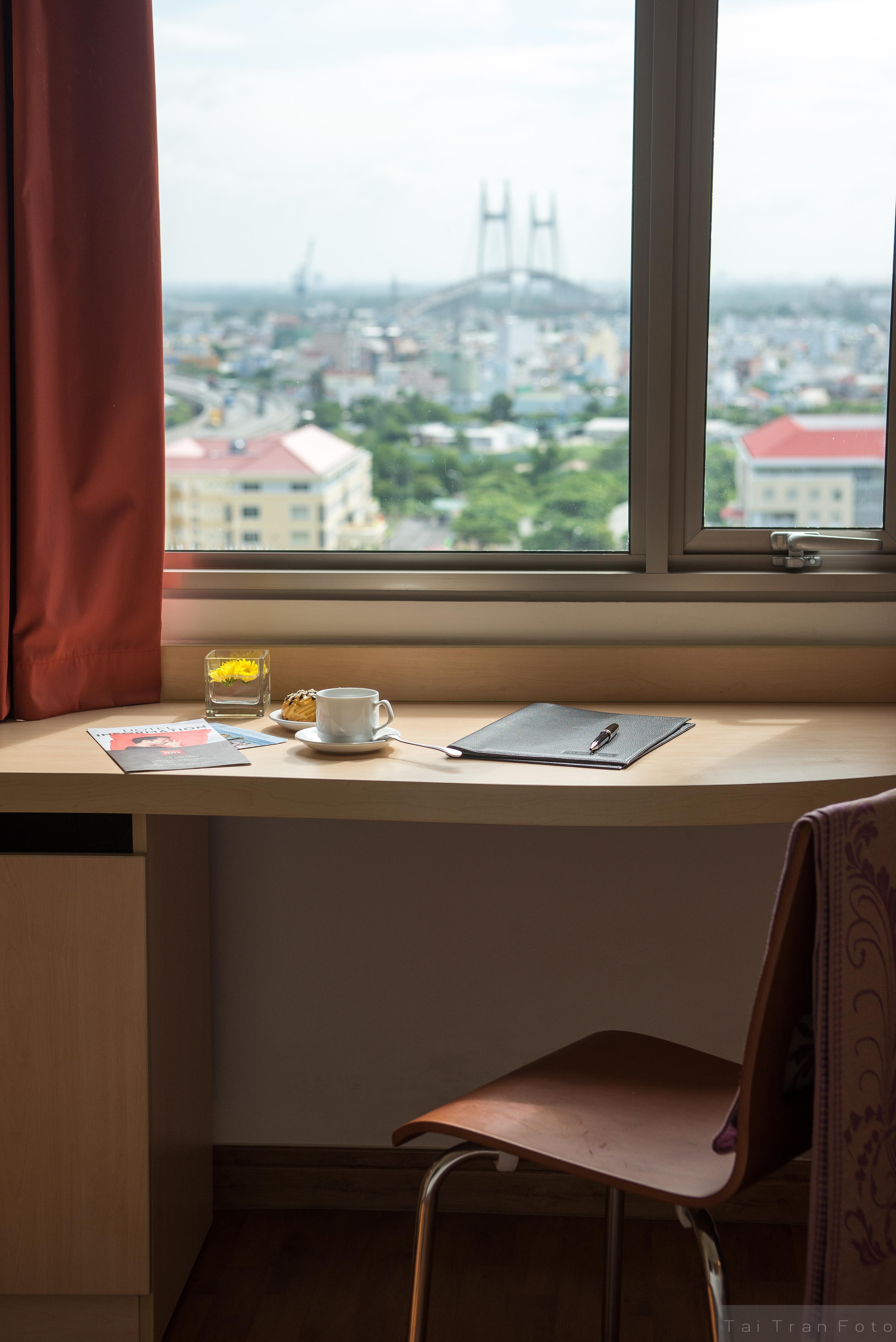Ibis Saigon South Hotel Ho Chi Minh City Exterior photo