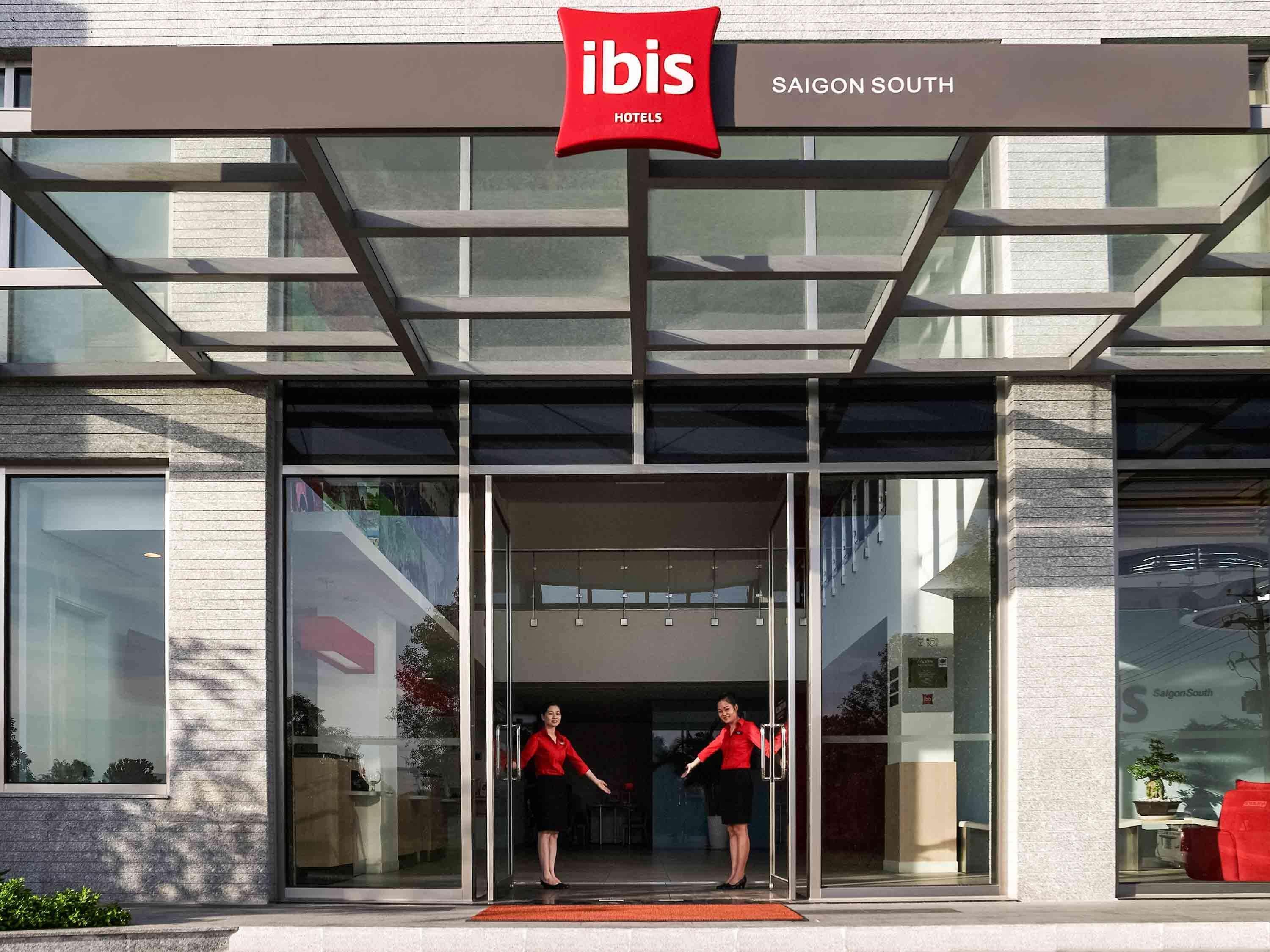 Ibis Saigon South Hotel Ho Chi Minh City Exterior photo